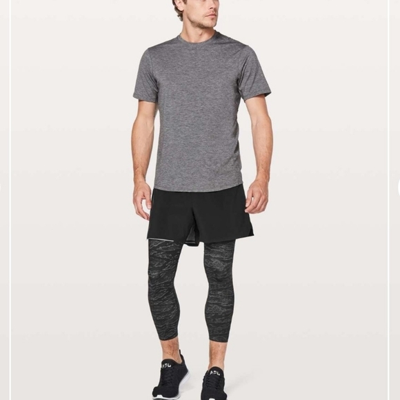 Lululemon Surge Light 3/4 Tight *Side Pockets 23" Size Large Running - Picture 9 of 10